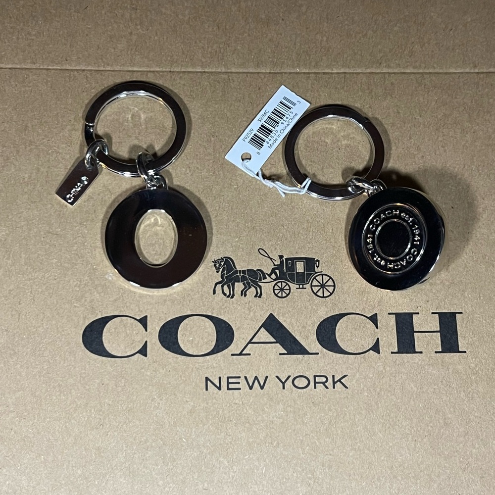 COACH ๐NWT Rainbow Keychain/Bagcharm Vintage Legacy Y2K - Picture 3 of 9